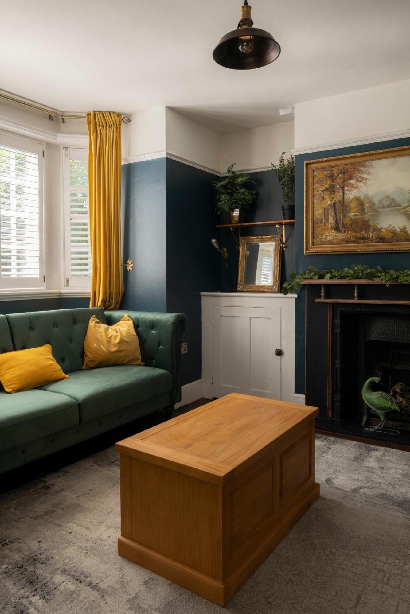 Apartment Parea Living - Spacious North House With Big Garden London